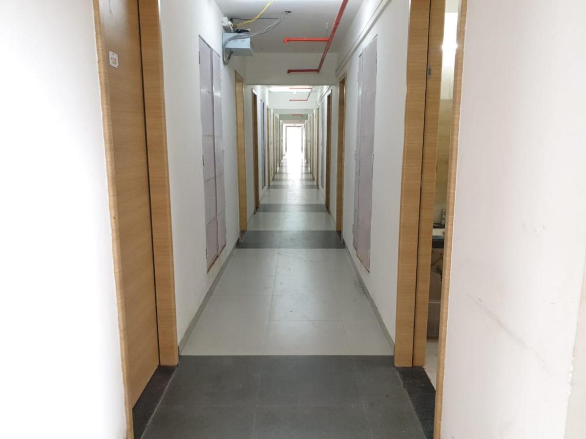 Youthville Boys Hostel Pune Exterior photo